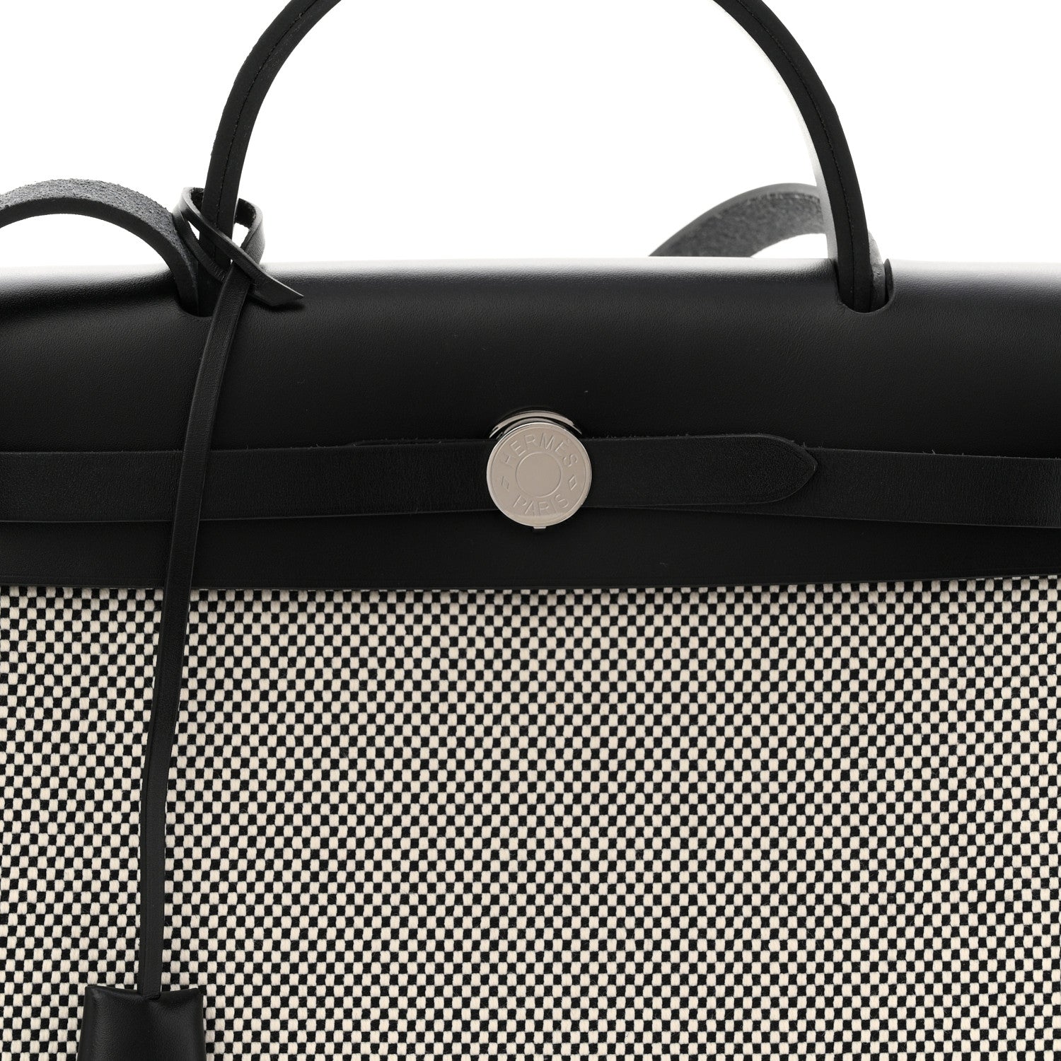 エルメス ヴァッシュ ハンター クロス ヴィンゲ Herbag Zip リターン 31 PM エクリュ ブラック (代金引換)