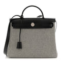 エルメス ヴァッシュ ハンター クロス ヴィンゲ Herbag Zip リターン 31 PM エクリュ ブラック (代金引換)